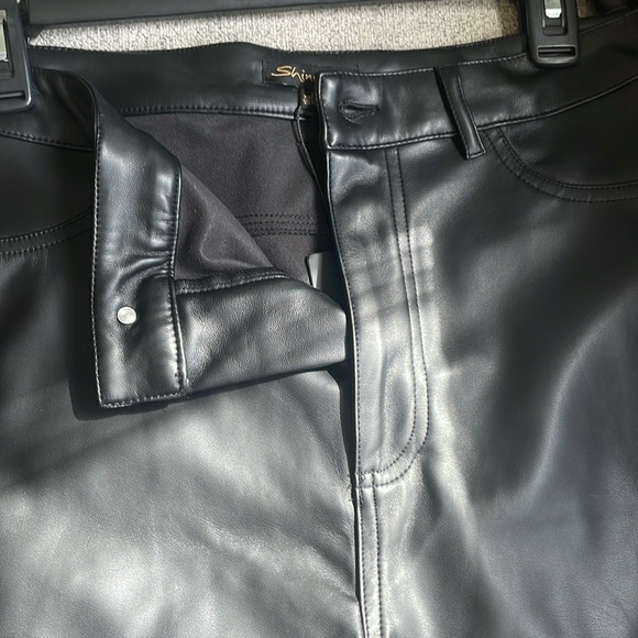 Shinestar Women's Black High Waisted Faux Leather Skinny Pants NWT - Picture 5 of 6